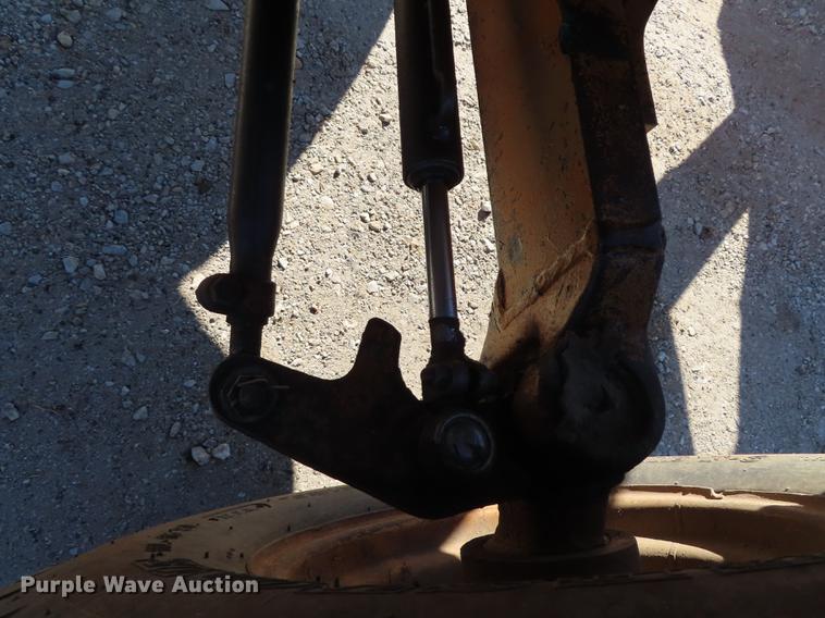 image for item DF1290 1982 Case 580D backhoe