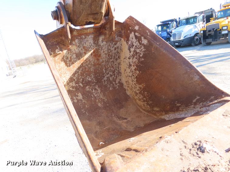 image for item DF1290 1982 Case 580D backhoe
