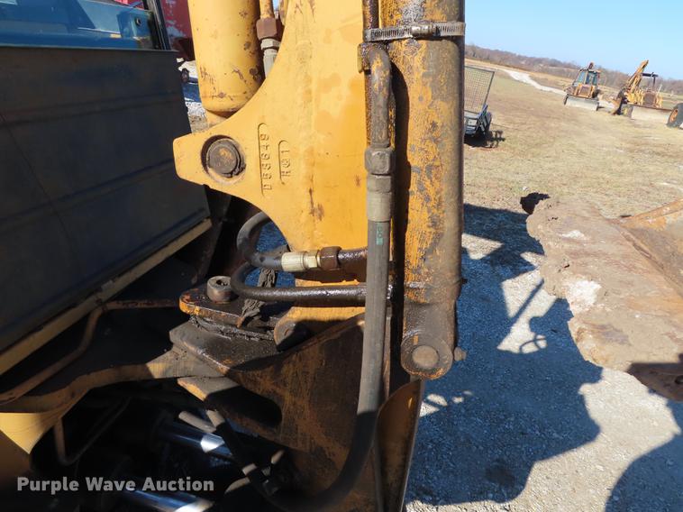 image for item DF1290 1982 Case 580D backhoe