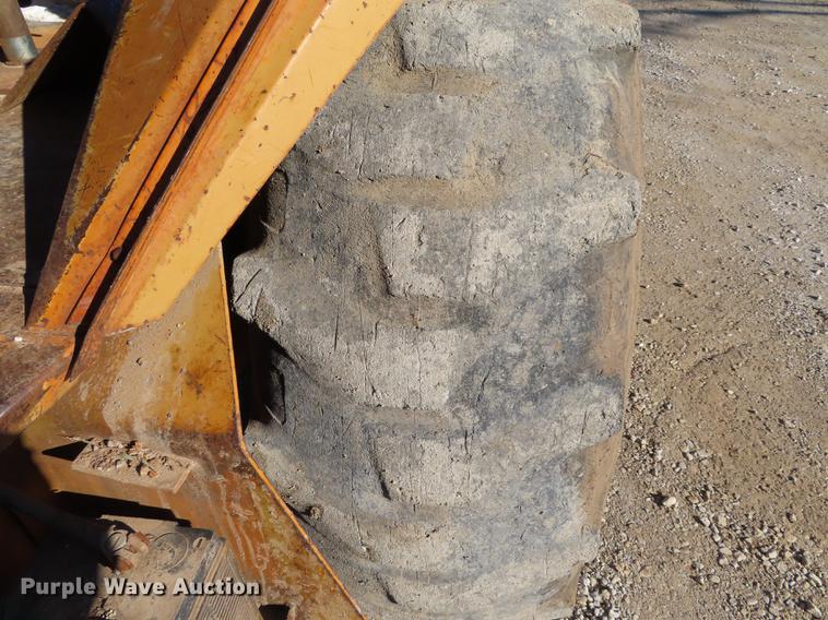 image for item DF1290 1982 Case 580D backhoe