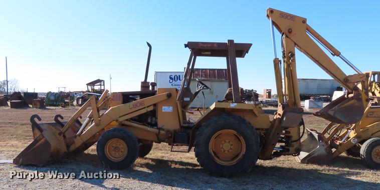 image for item DF1291 Case 580E backhoe