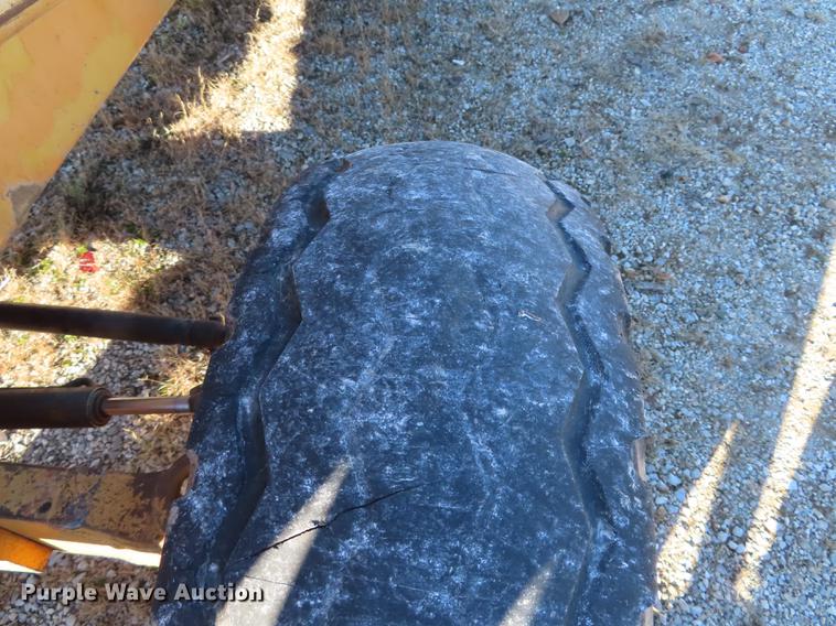 image for item DF1291 Case 580E backhoe