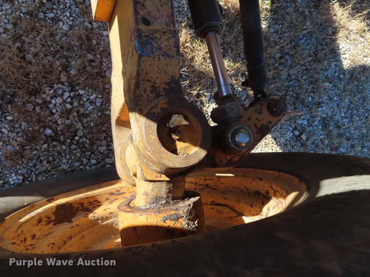 image for item DF1291 Case 580E backhoe