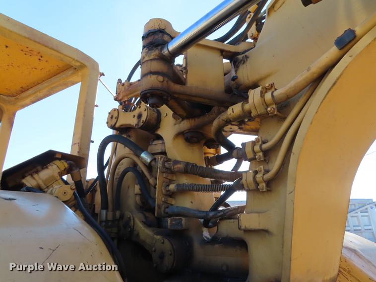 image for item DF1306 1974 Caterpillar 623B elevating scraper