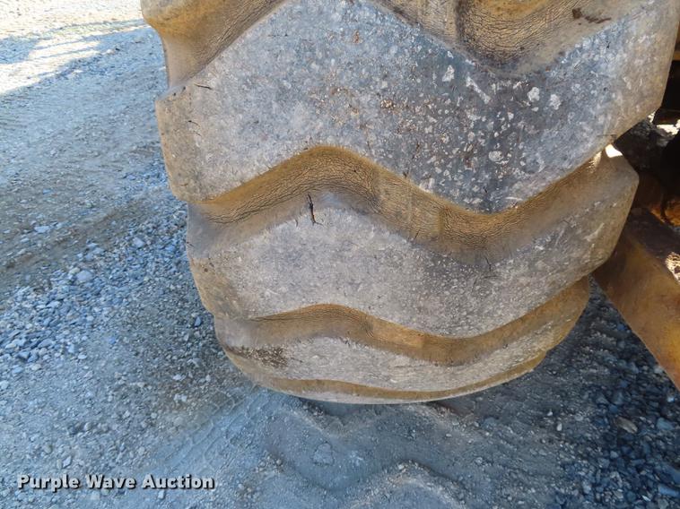 image for item DF1306 1974 Caterpillar 623B elevating scraper