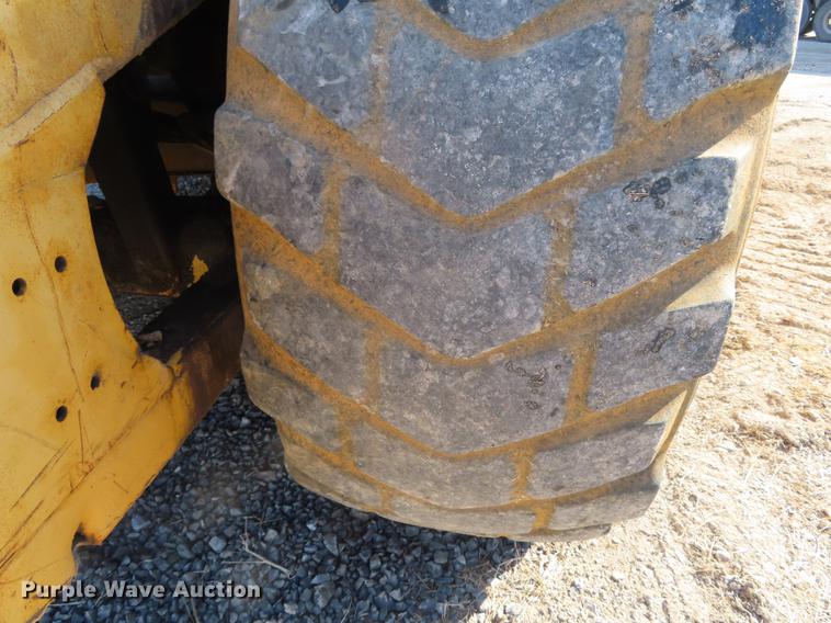 image for item DF1306 1974 Caterpillar 623B elevating scraper