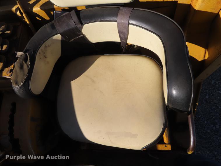 image for item DF1306 1974 Caterpillar 623B elevating scraper