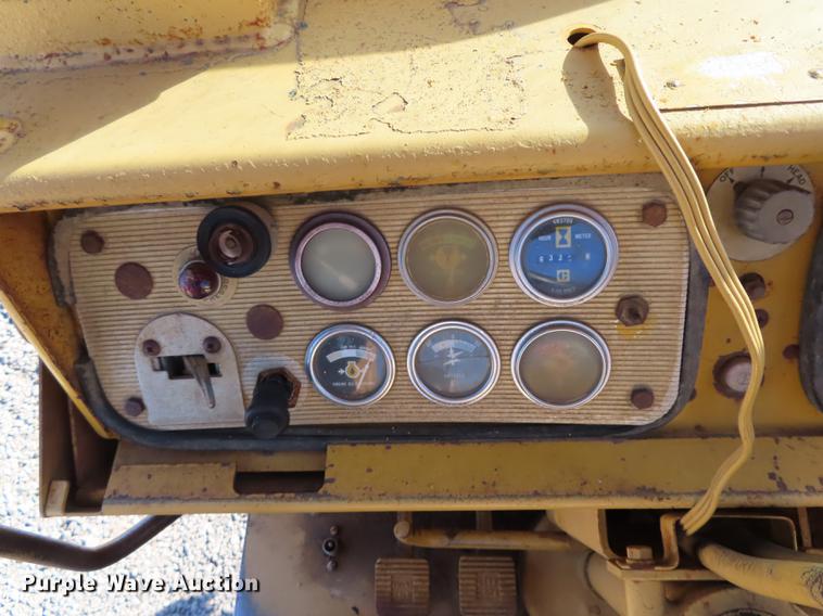 image for item DF1306 1974 Caterpillar 623B elevating scraper