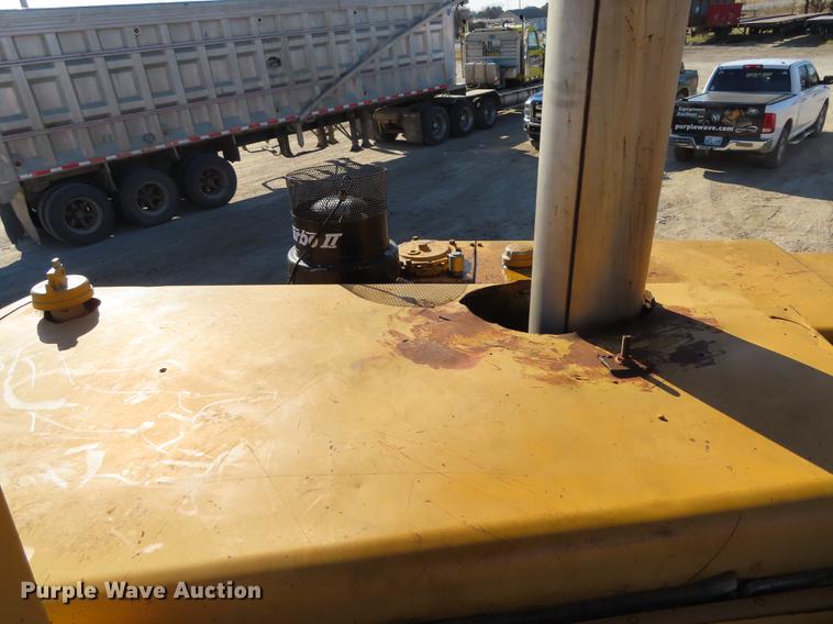 image for item DF1306 1974 Caterpillar 623B elevating scraper