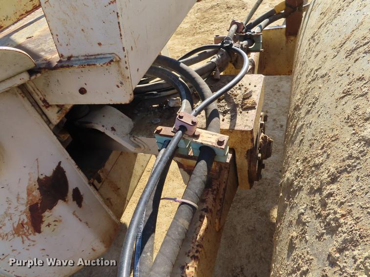 image for item DF1307 1988 Ingersoll Rand SD40F single drum vibratory roller