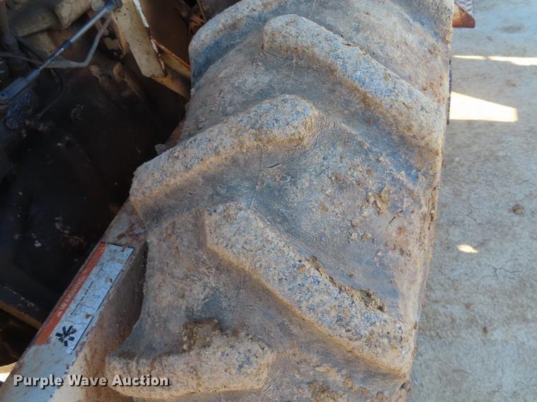 image for item DF1307 1988 Ingersoll Rand SD40F single drum vibratory roller