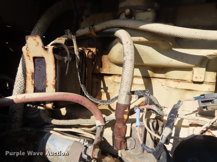 image for item DF1307 1988 Ingersoll Rand SD40F single drum vibratory roller