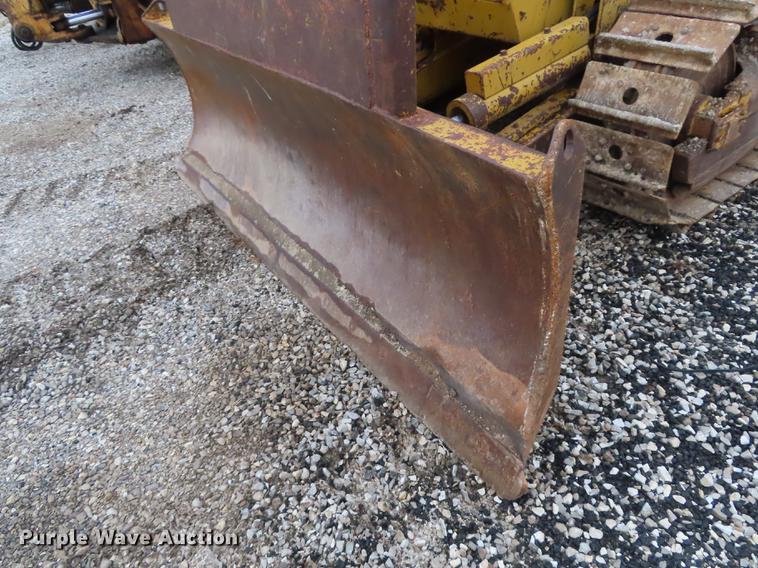 image for item DF1322 Caterpillar D3 dozer
