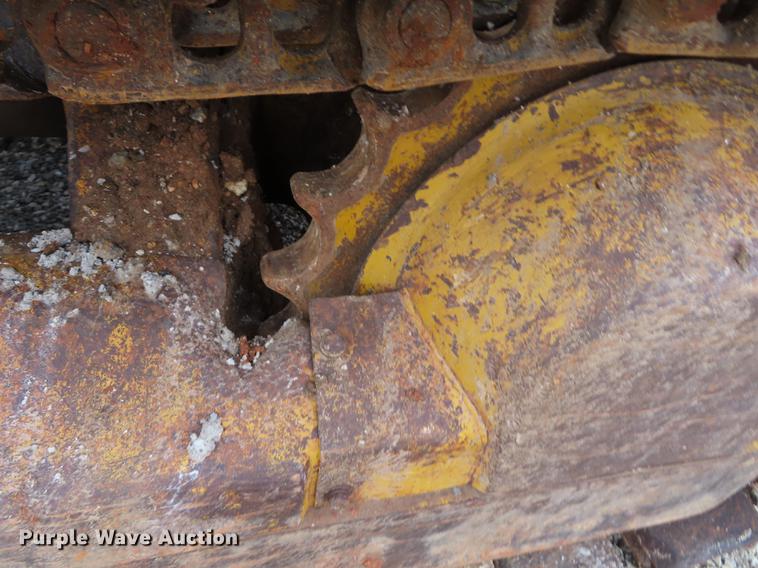 image for item DF1322 Caterpillar D3 dozer