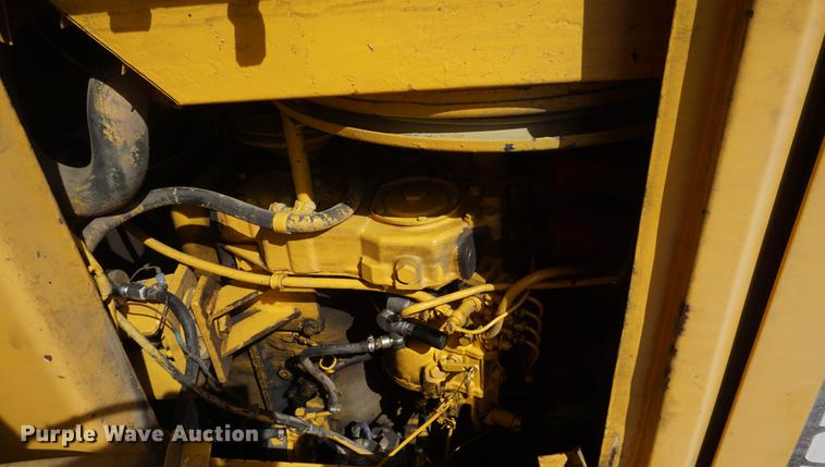 image for item DF1541 1989 Michigan L70 wheel loader