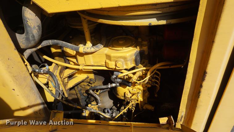 image for item DF1541 1989 Michigan L70 wheel loader