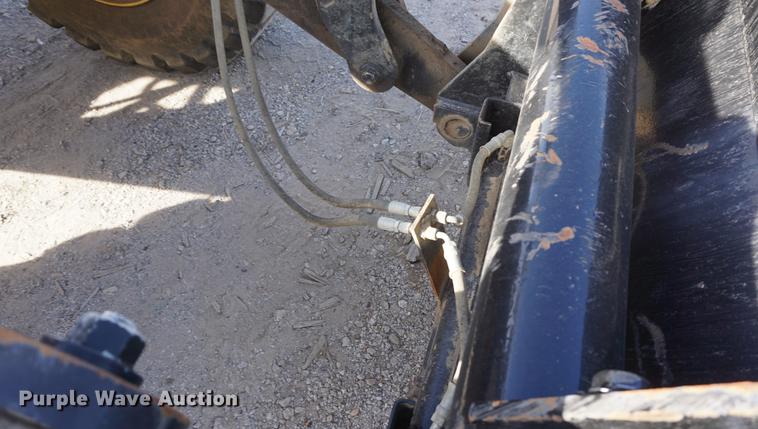 image for item DF1541 1989 Michigan L70 wheel loader