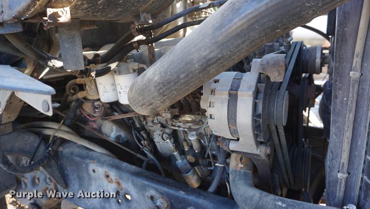 image for item DF1656 1990 Ford L7000 dump flatbed truck