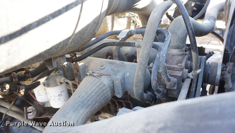 image for item DF1656 1990 Ford L7000 dump flatbed truck