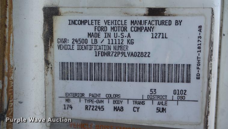 image for item DF1656 1990 Ford L7000 dump flatbed truck