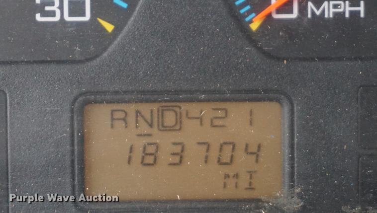 image for item DF1669 2003 International 4300 dump truck