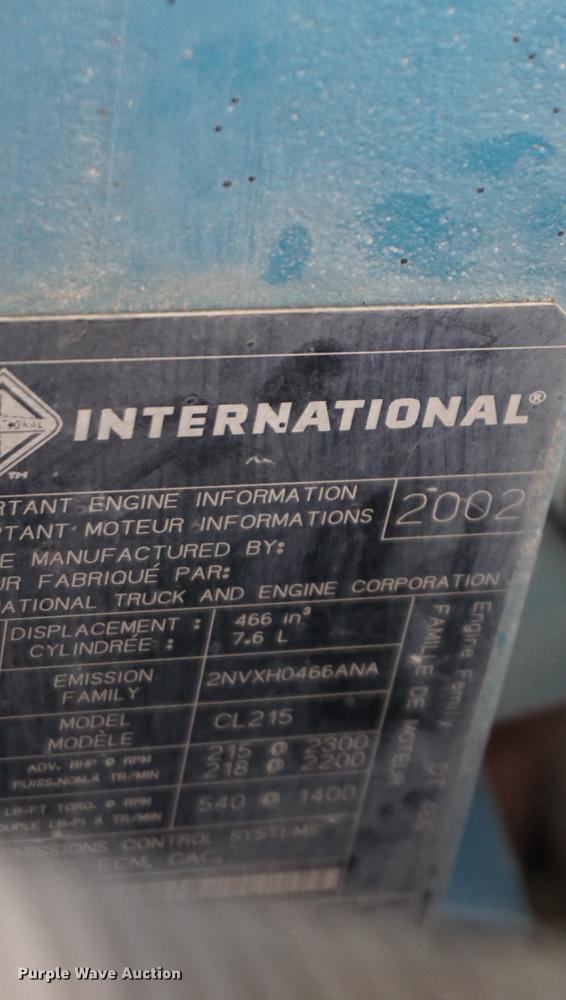 image for item DF1669 2003 International 4300 dump truck
