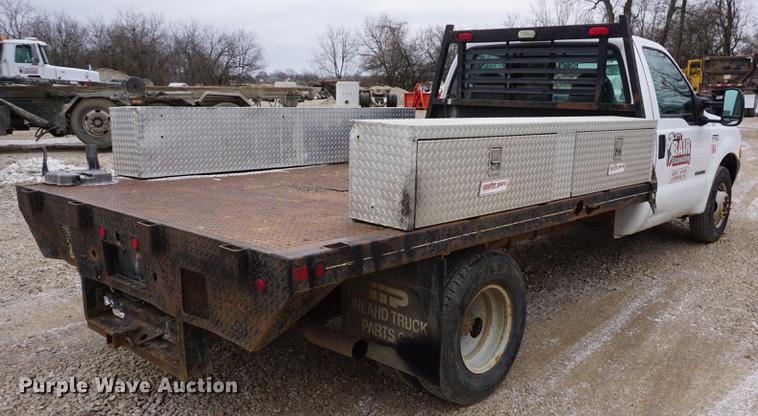 image for item DF1673 2000 Ford F350 Super Duty flatbed pickup truck