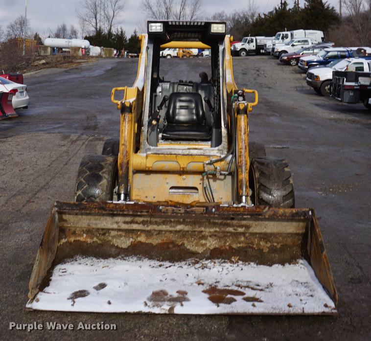image for item DF1690 1998 Case 95XT skid steer