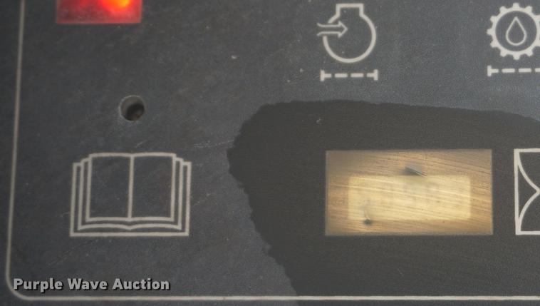 image for item DF1690 1998 Case 95XT skid steer