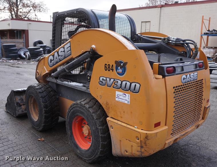 image for item DF1692 2013 Case SV300 skid steer