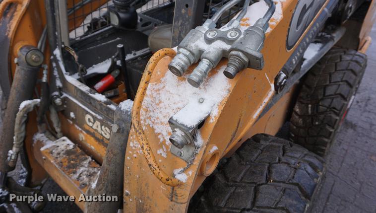 image for item DF1692 2013 Case SV300 skid steer