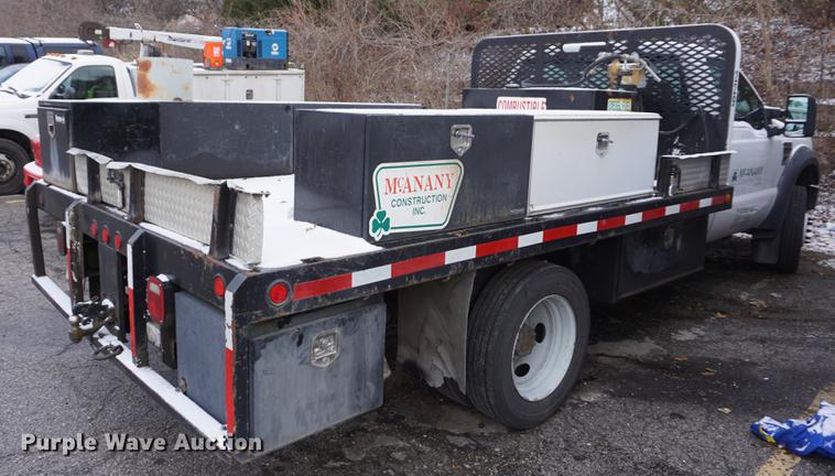 image for item DF1693 2008 Ford F450 Super Duty flat bed truck