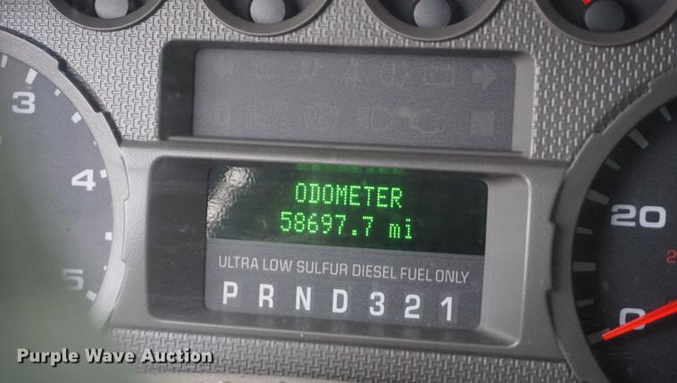 image for item DF1693 2008 Ford F450 Super Duty flat bed truck