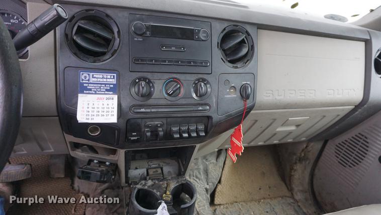 image for item DF1693 2008 Ford F450 Super Duty flat bed truck