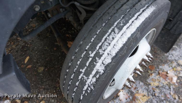 image for item DF1693 2008 Ford F450 Super Duty flat bed truck