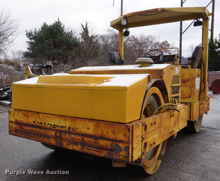 image for item DF1694 Hyster C766B double drum roller