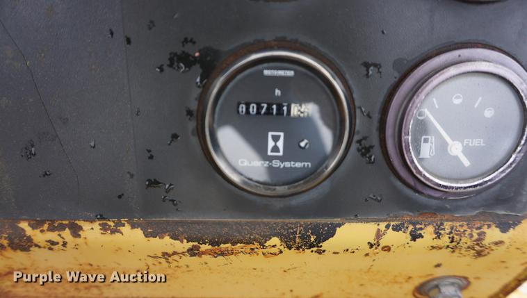 image for item DF1694 Hyster C766B double drum roller