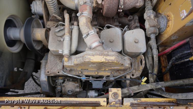 image for item DF1694 Hyster C766B double drum roller