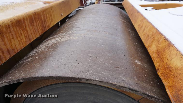 image for item DF1694 Hyster C766B double drum roller