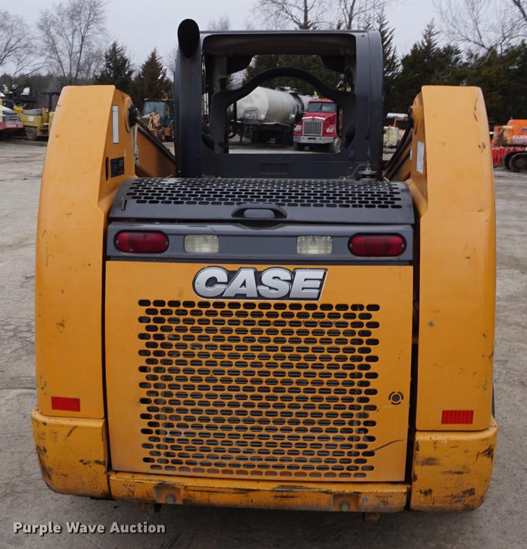 image for item DF1695 2012 Case SR250 skid steer