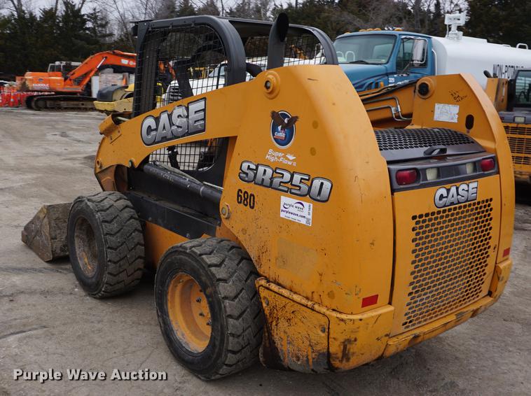image for item DF1695 2012 Case SR250 skid steer