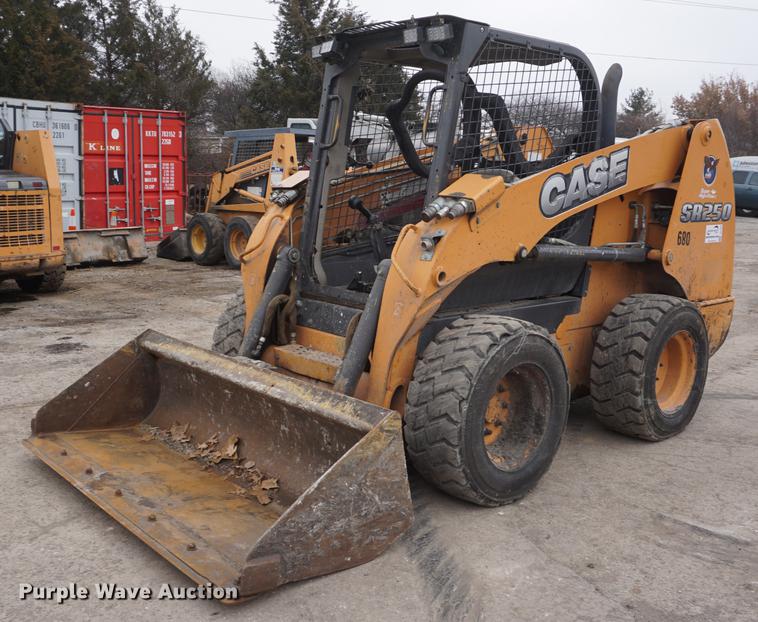 image for item DF1695 2012 Case SR250 skid steer