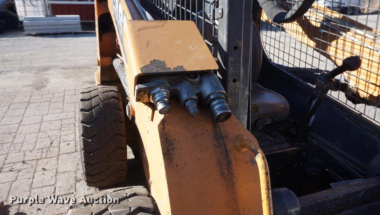 image for item DF1695 2012 Case SR250 skid steer