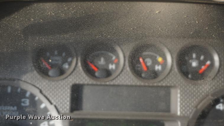 image for item DF1696 2008 Ford F550 Super Duty Crew Cab utility bed truck