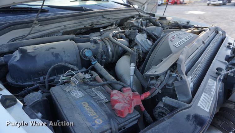 image for item DF1696 2008 Ford F550 Super Duty Crew Cab utility bed truck