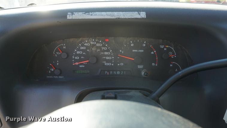 image for item DF1697 2002 Ford F350 Super Duty Crew Cab flat dump bed pickup truck