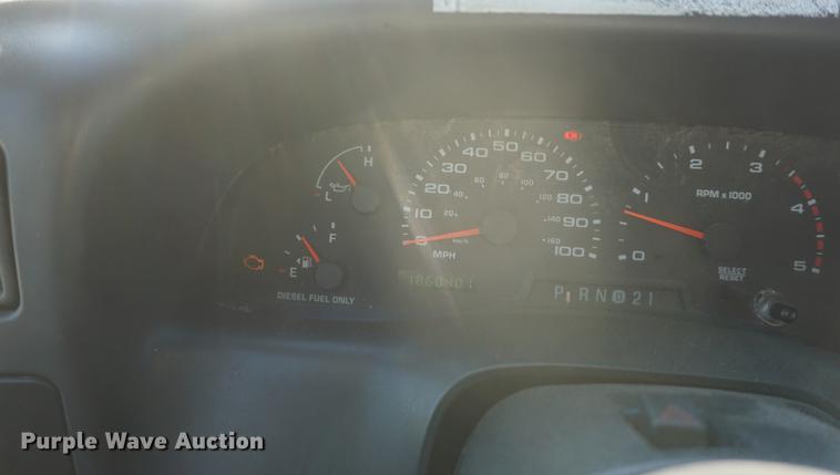 image for item DF1697 2002 Ford F350 Super Duty Crew Cab flat dump bed pickup truck