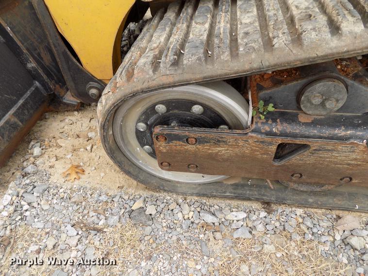 image for item DF2107 2005 ASV RC100 skid steer