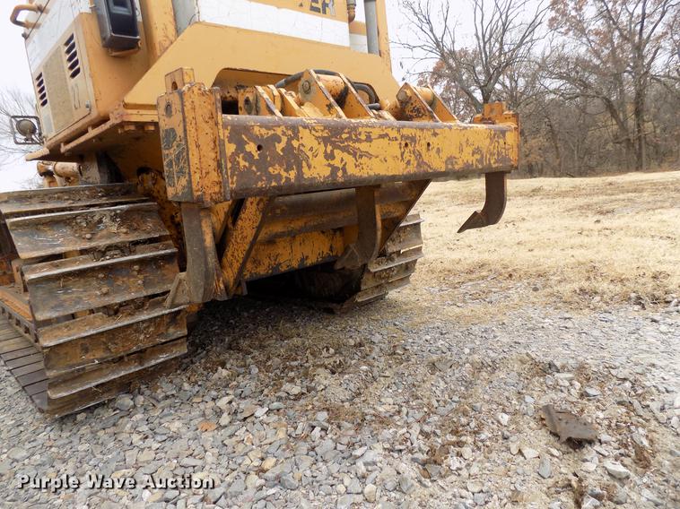 image for item DF2111 1987 Dresser TD8E dozer