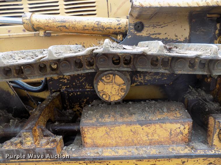 image for item DF2111 1987 Dresser TD8E dozer